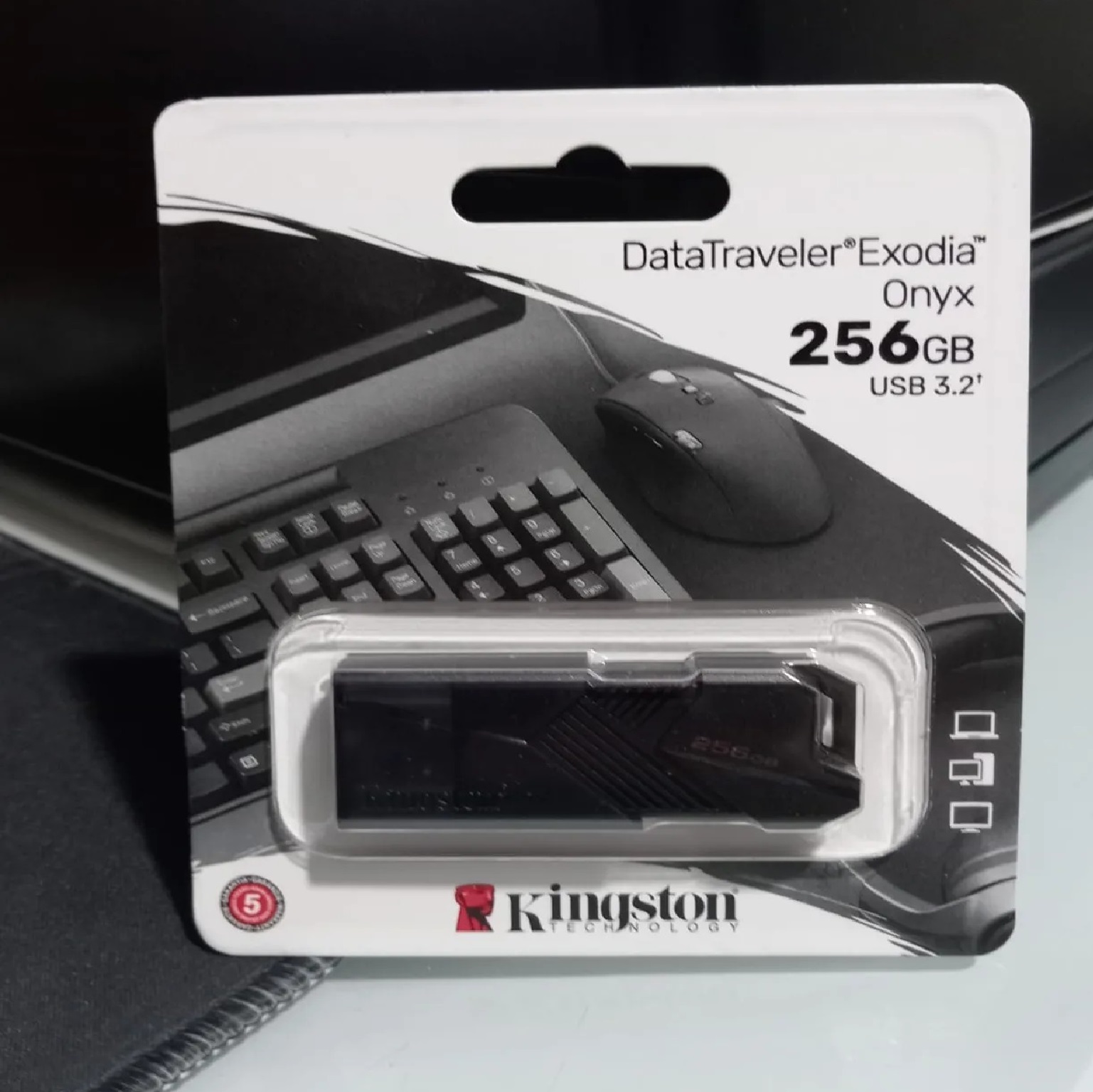Usb Kingston 256gb 3.2 Gen 1 Datatraveler Onyx